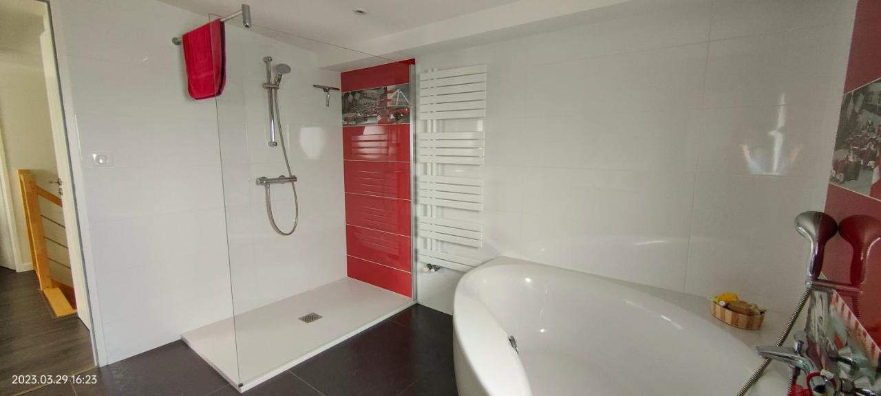 Laloue Apartment Trange Bagian luar foto